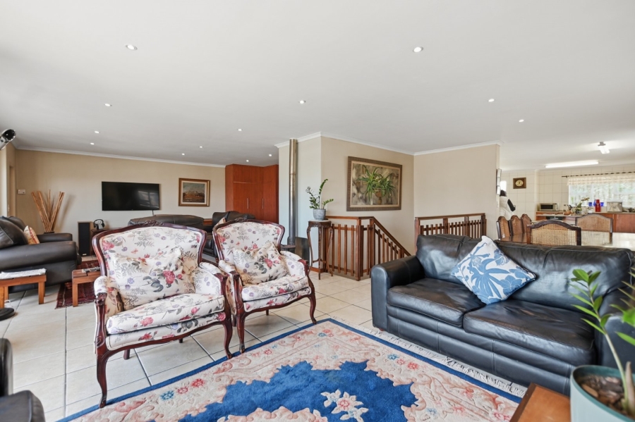 8 Bedroom Property for Sale in Melkbosstrand Central Western Cape
